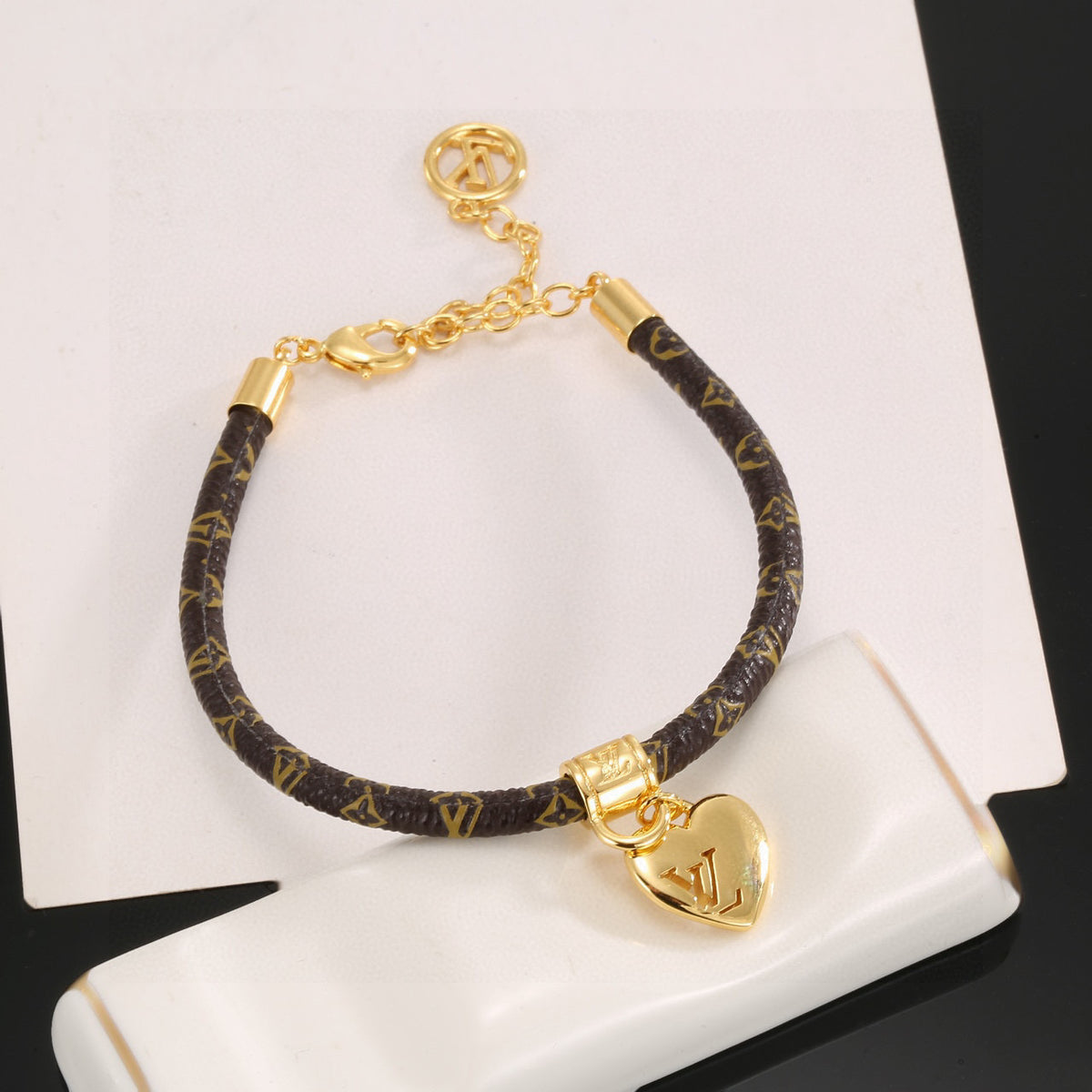 Geometric Emblem Bangle in Gold-Tone – Leather Detail – Design 004 side detail