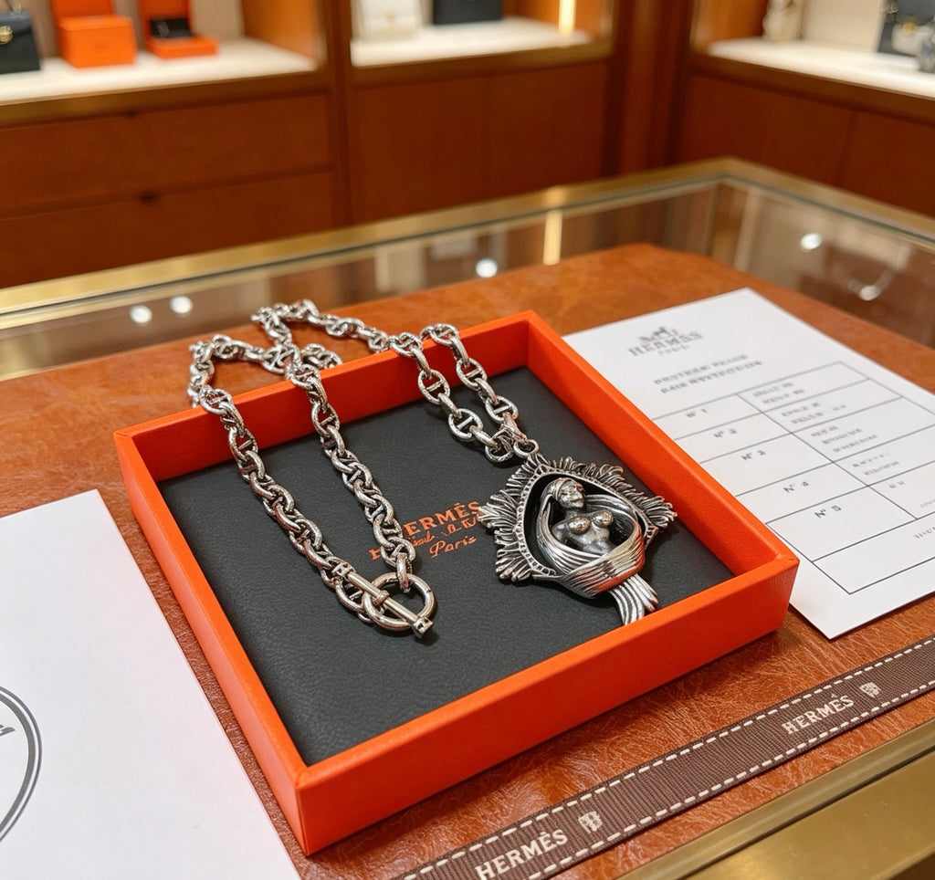 Toggle Pendant Necklace in Polished Metal-Tone – Toggle Detail – Design 020 front product view