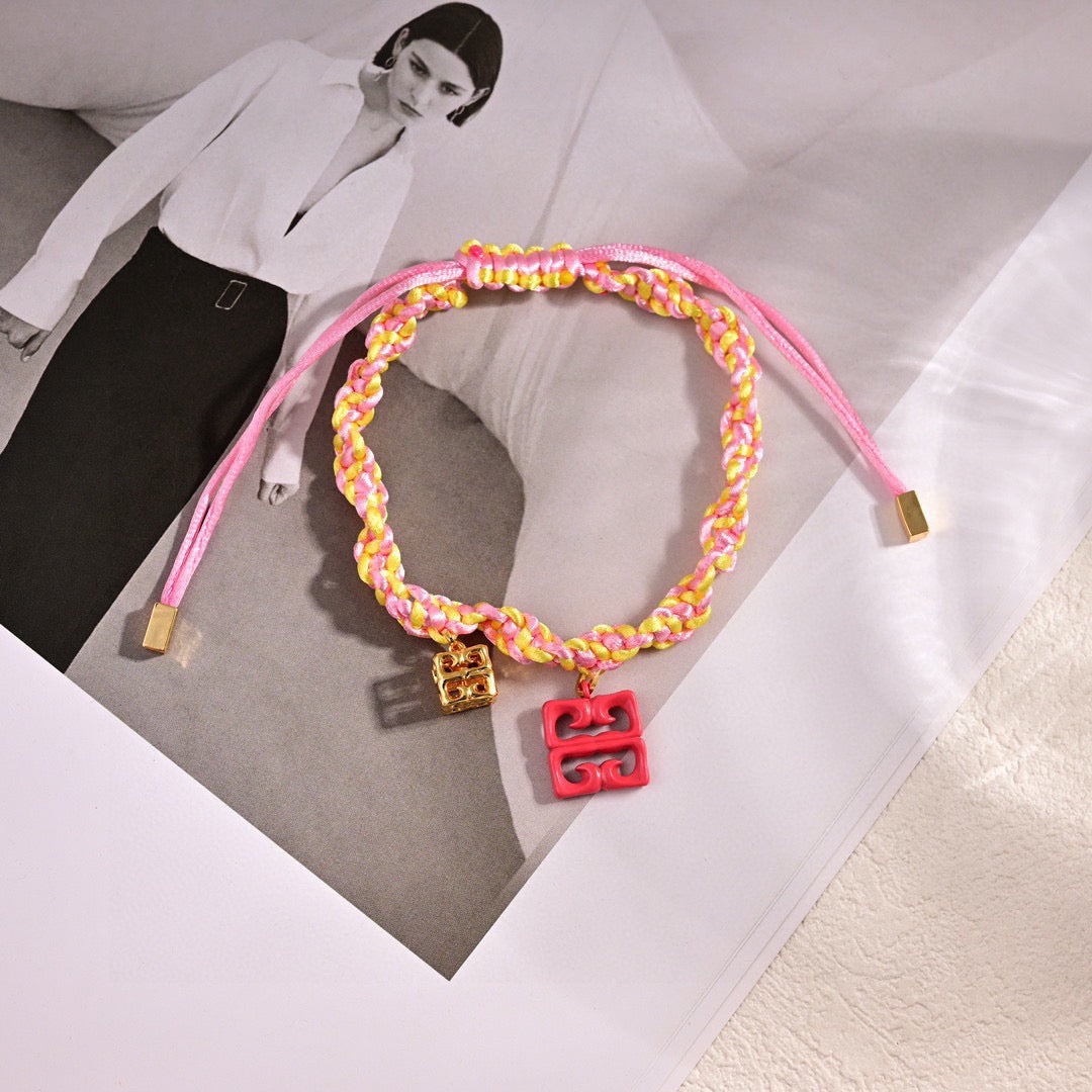 Signature Emblem Bracelet in Polished Metal-Tone – Design 028 front product view