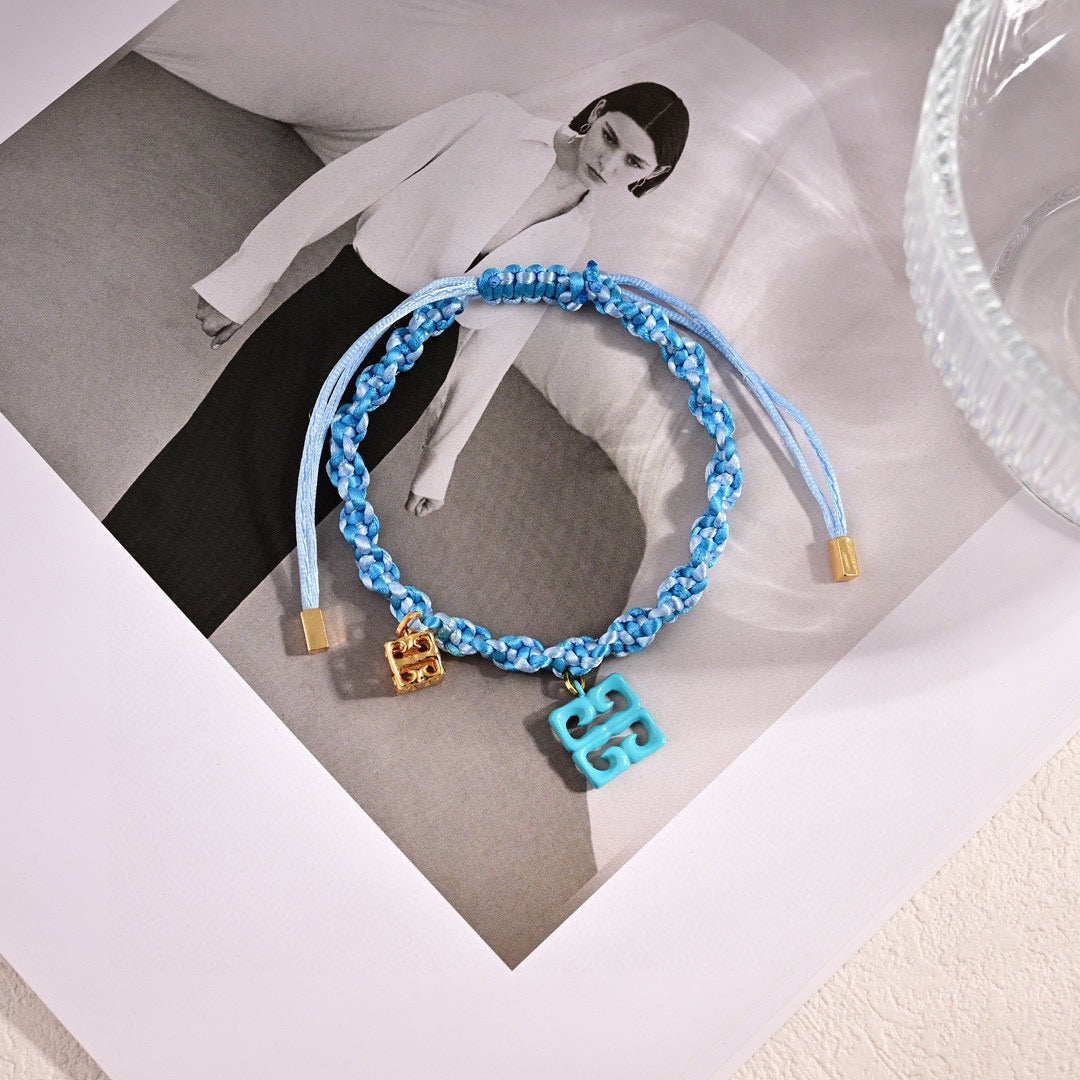 Signature Emblem Bracelet in Polished Metal-Tone – Design 028 main product view