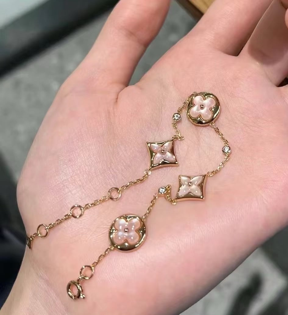 Geometric Emblem Bracelet in Polished Metal-Tone – Design 014 side detail