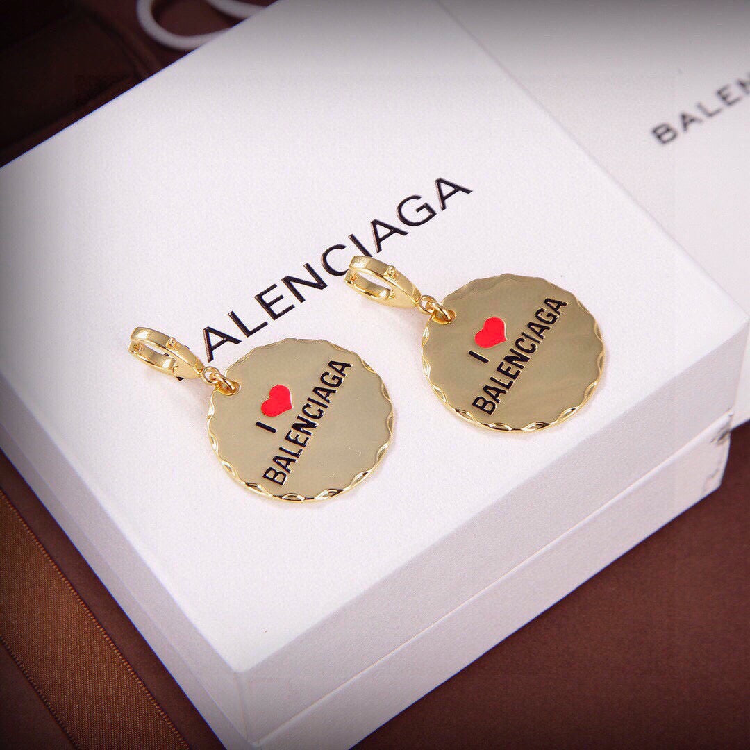 Ring Motif Statement Earrings in Gold-Tone – Design 004 side detail