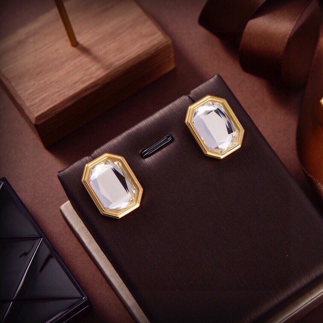 Geometric Emblem Stud Earrings in Gold-Tone – Design 007 detail view