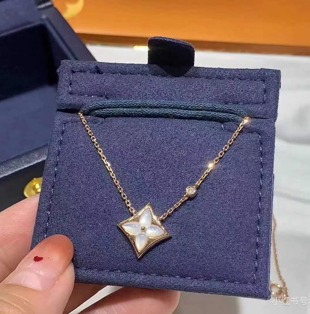 Geometric Emblem Pendant Necklace in Polished Metal-Tone – Design 020 front product view