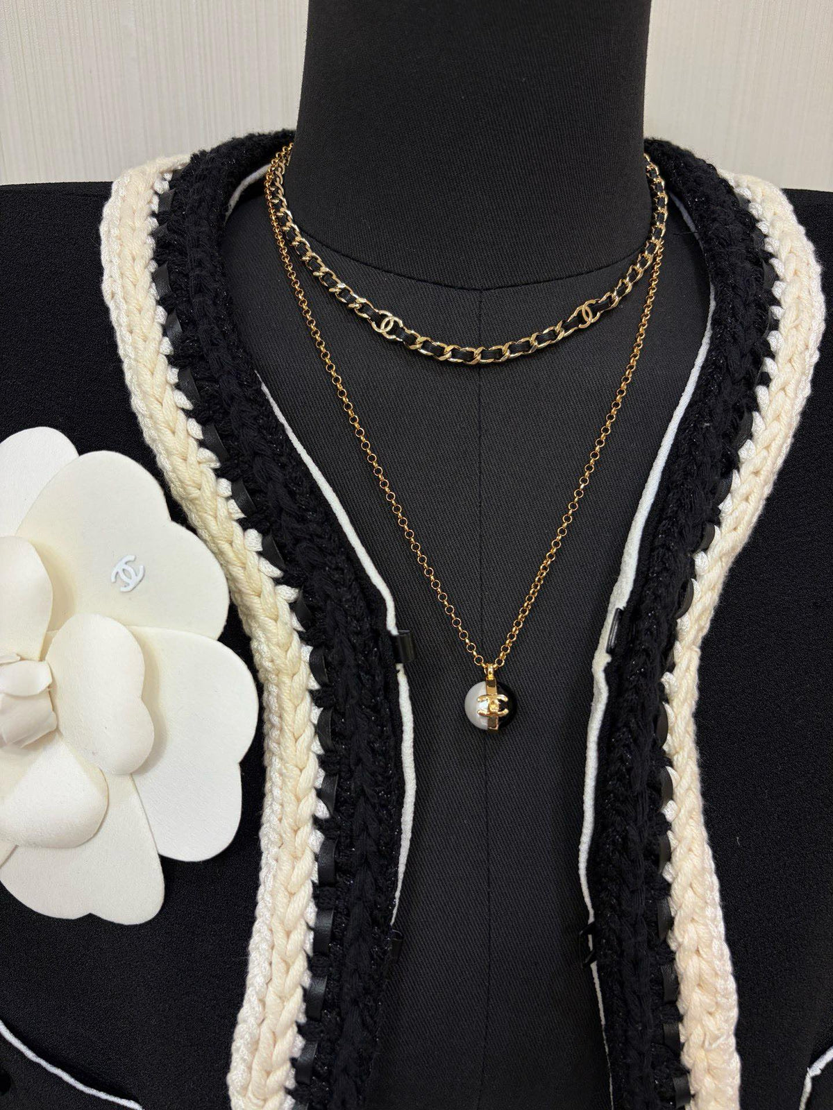 Double-C Emblem Pearl-Detail Pendant Necklace – Pearl Detail – Design 064 detail view