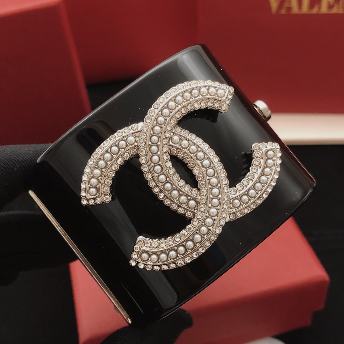 Signature Emblem Bangle in Silver-Tone – Black Detail – Design 002 main product view