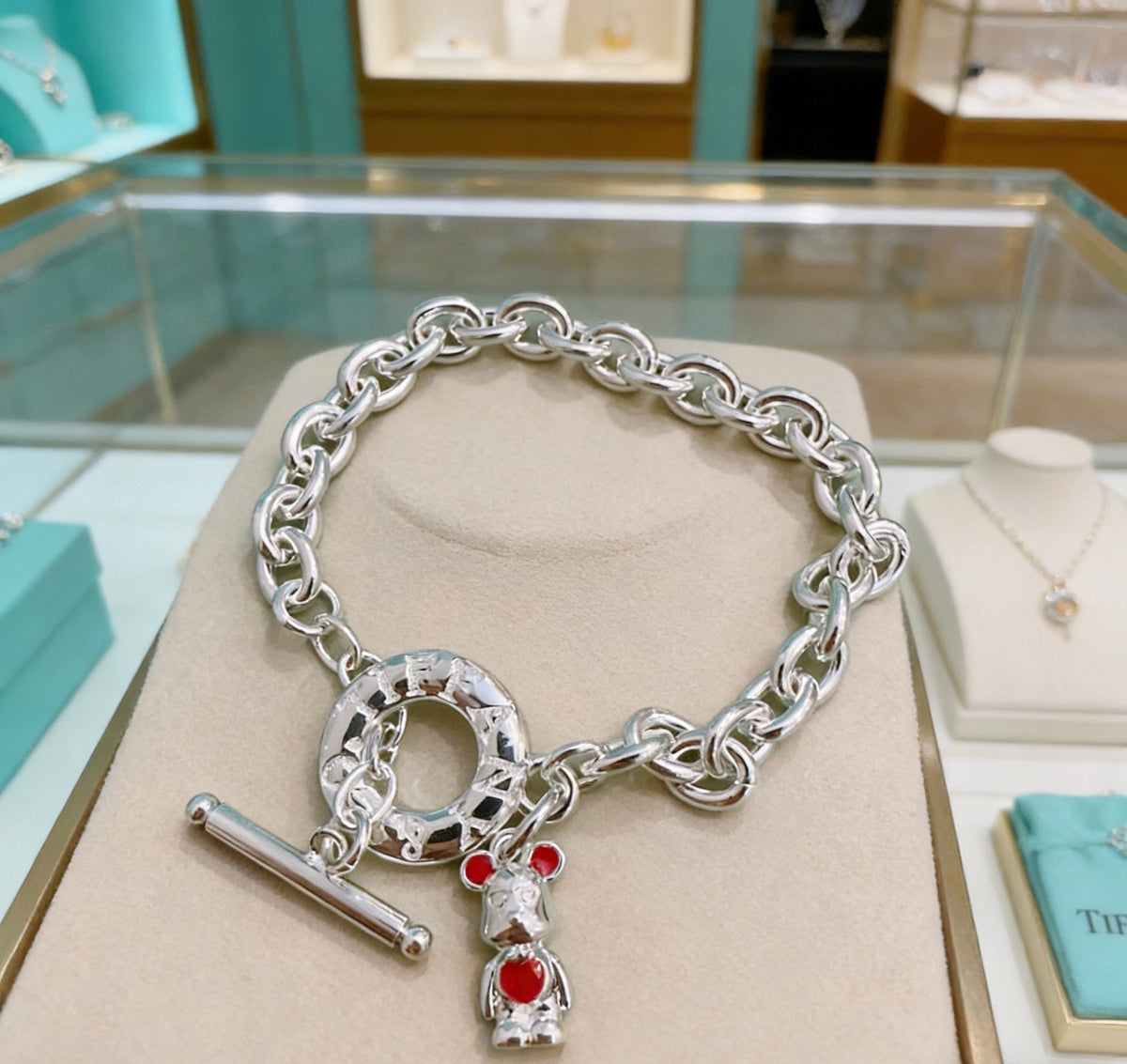 Signature Motif Bracelet in Silver-Tone – Vintage Detail – Design 42 front product view