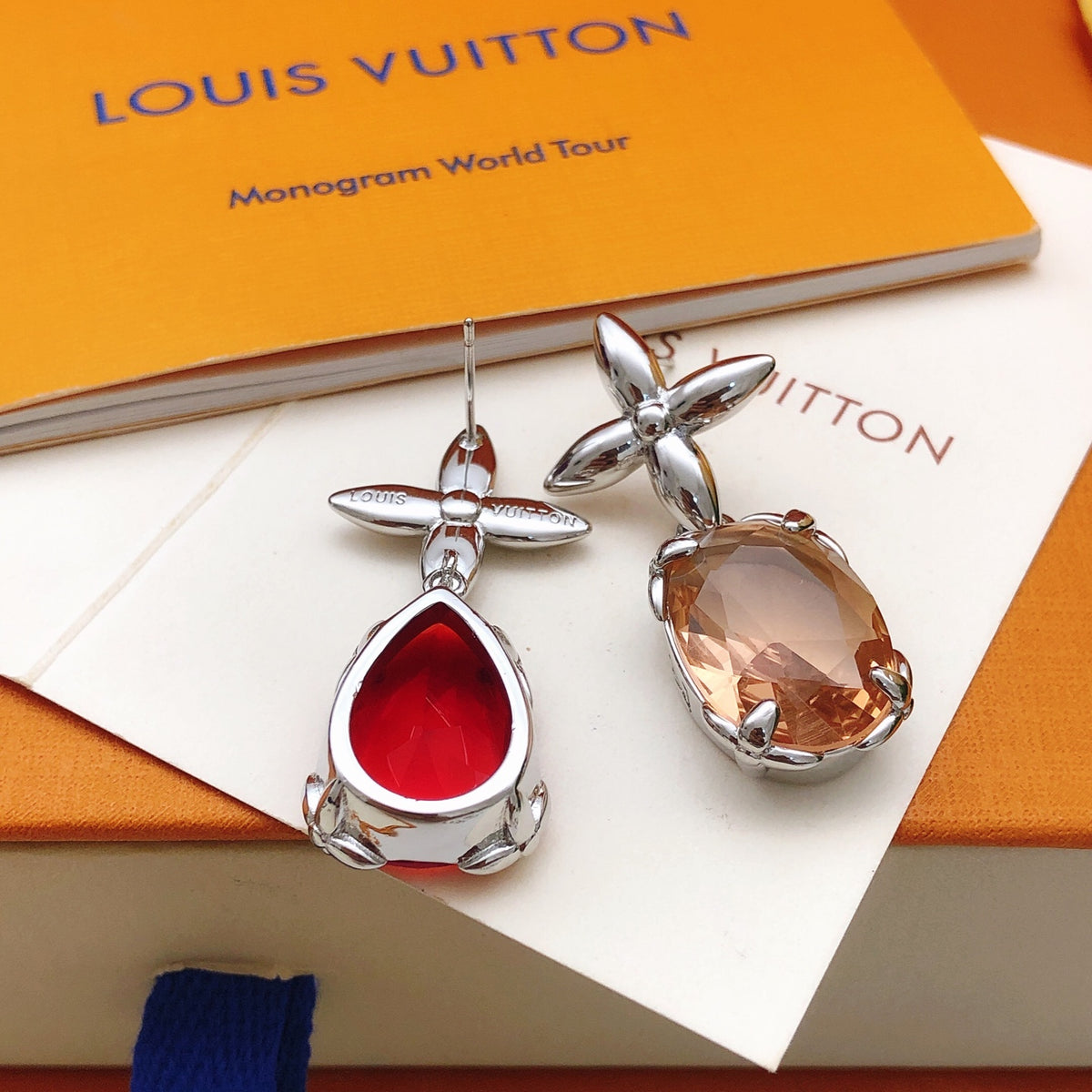 Geometric Emblem Stud Earrings in Gold-Tone – Red Detail – Design 002 detail view