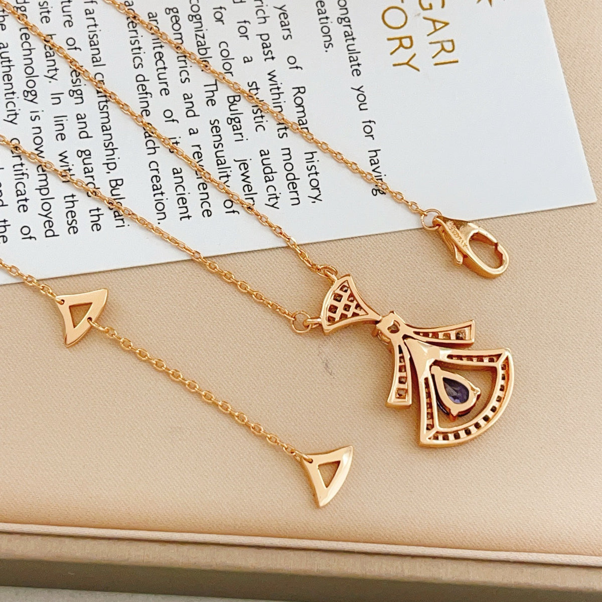 Geometric Emblem Pendant Necklace in Rose-Gold-Tone – Rose Gold Detail side detail