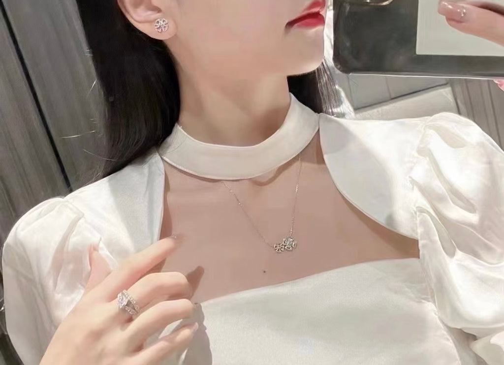 Floral Pendant Necklace in Silver-Tone side detail