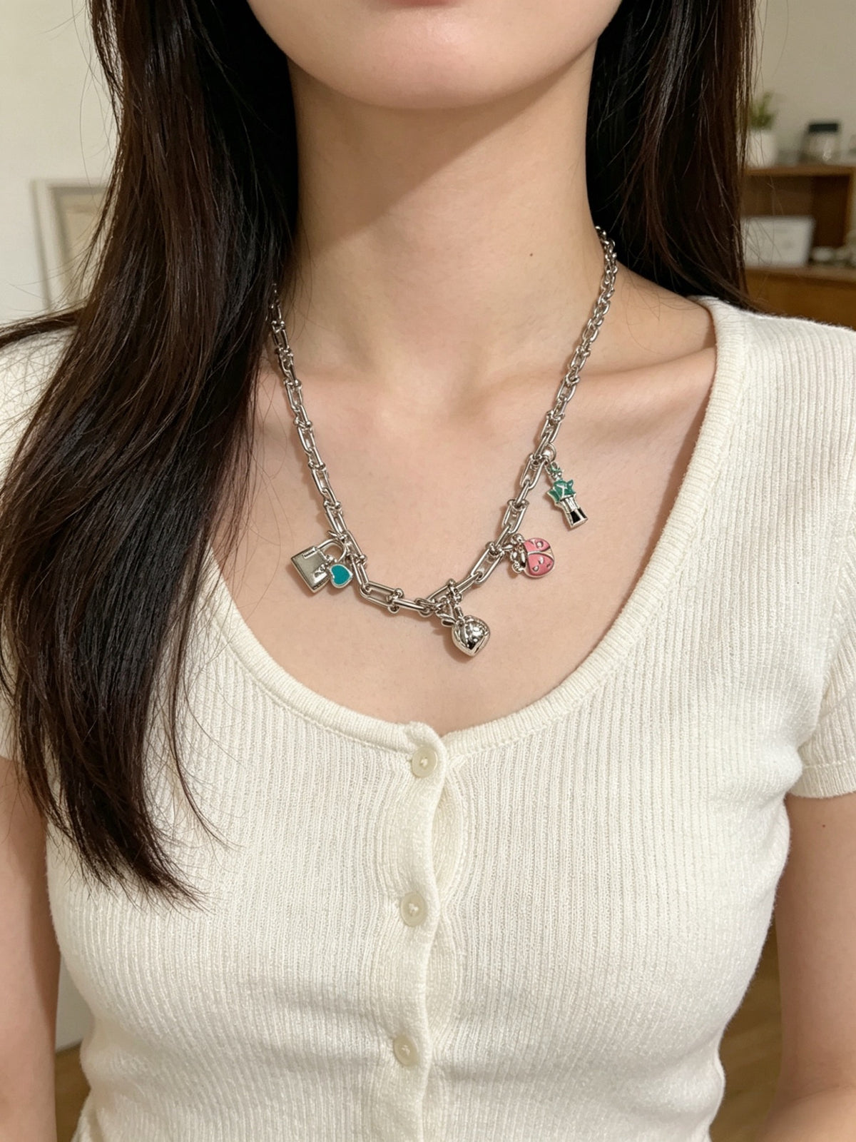 Signature Motif Pendant Necklace in Silver-Tone – Vintage Detail – Design 21 side detail