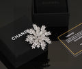 Double-C Emblem Brooch in Polished Metal-Tone – Design 035 main product view