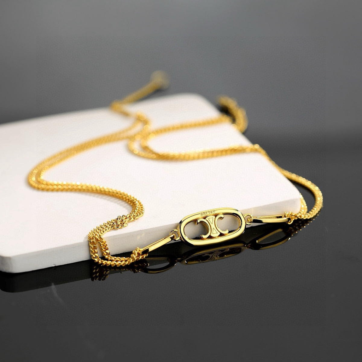 Signature Emblem Bracelet in Gold-Tone – Design 012 side detail