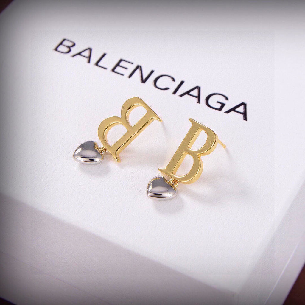 Ring Motif Stud Earrings in Polished Metal-Tone – Design 002 front product view