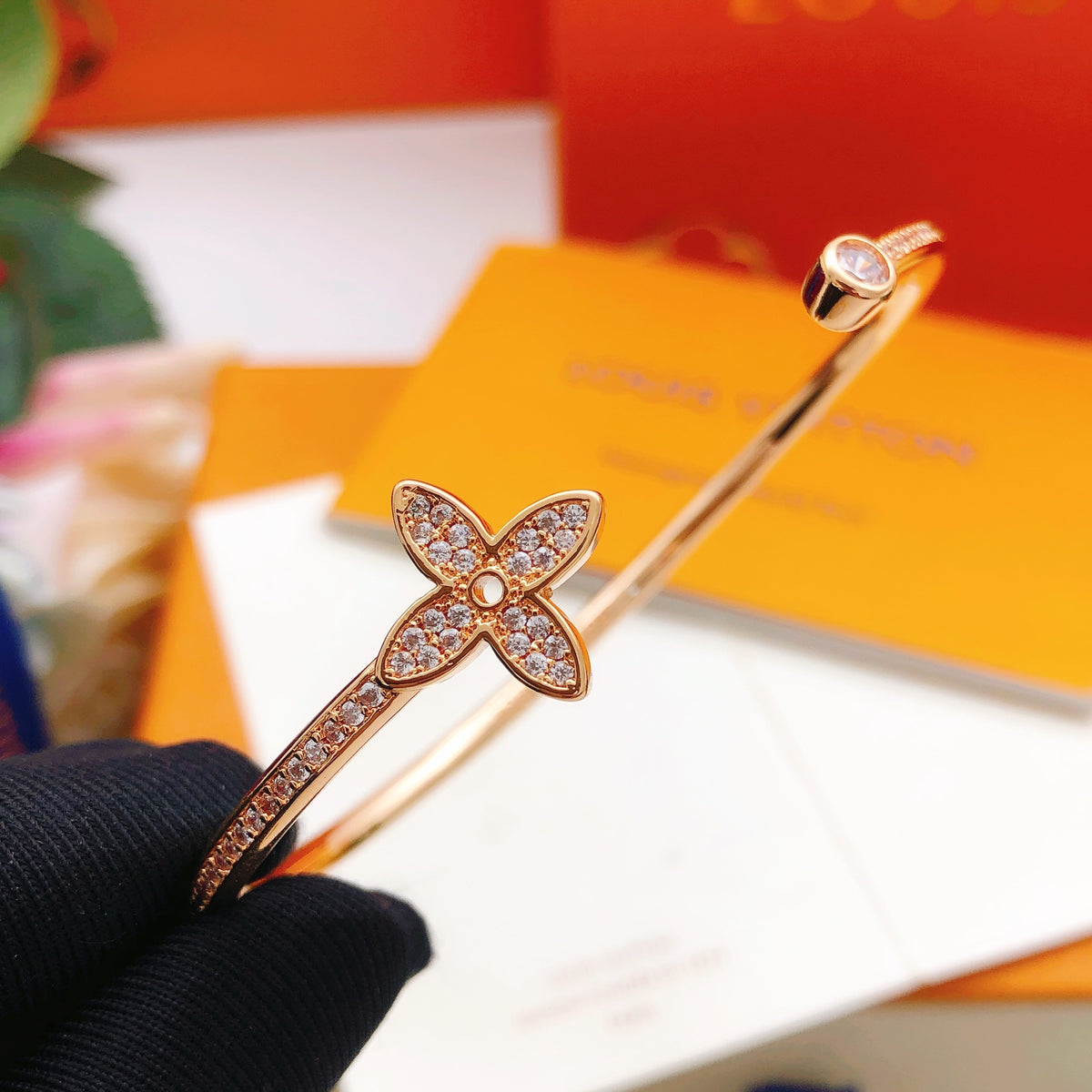 Geometric Emblem Bangle in Rose-Gold-Tone – Rose Gold Detail – Design 003 front product view