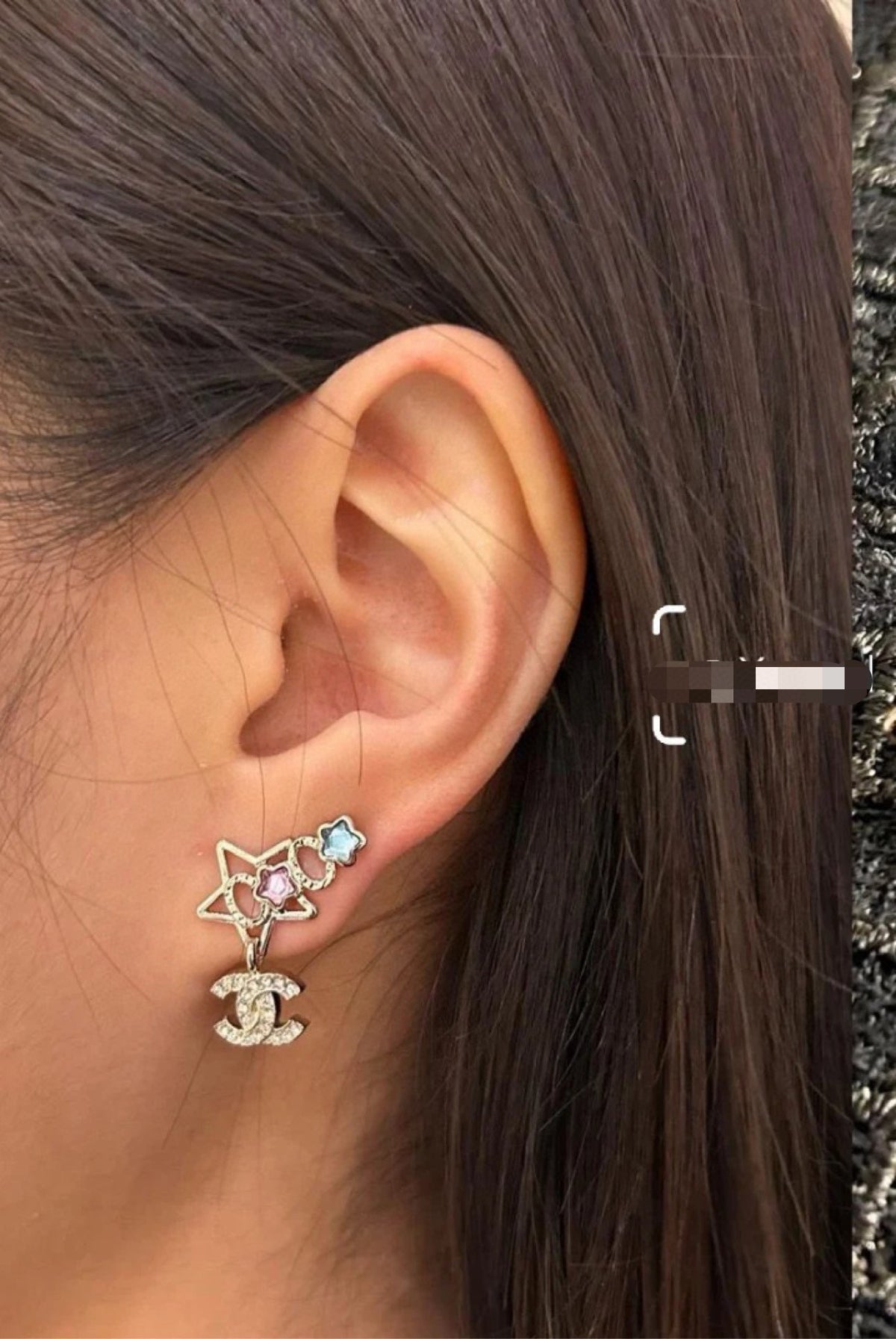 Double-C Emblem Stud Earrings in Gold-Tone – Star Detail – Design 005 close-up detail
