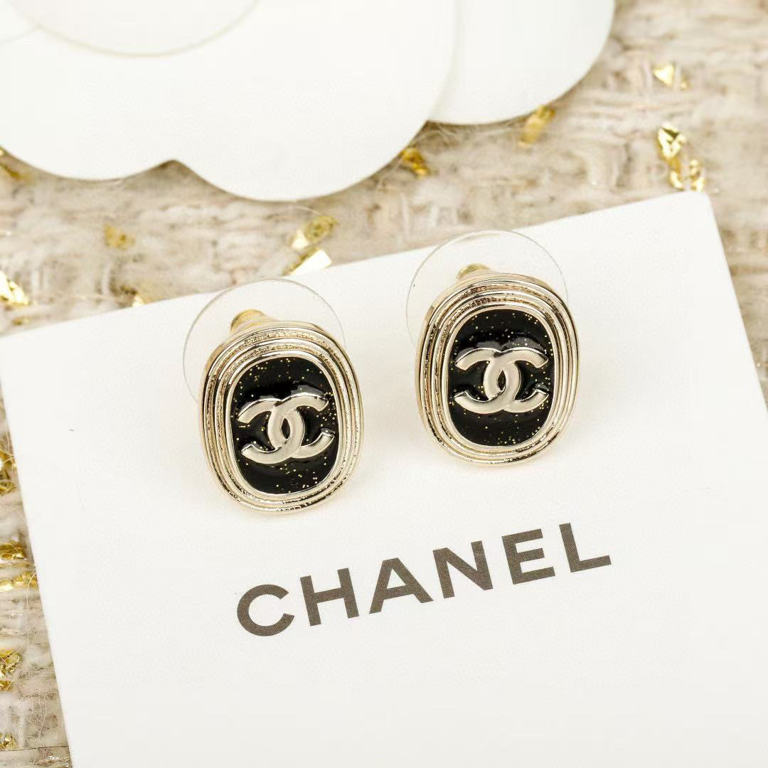 Signature Emblem Stud Earrings in Gold-Tone – Design 043 side detail