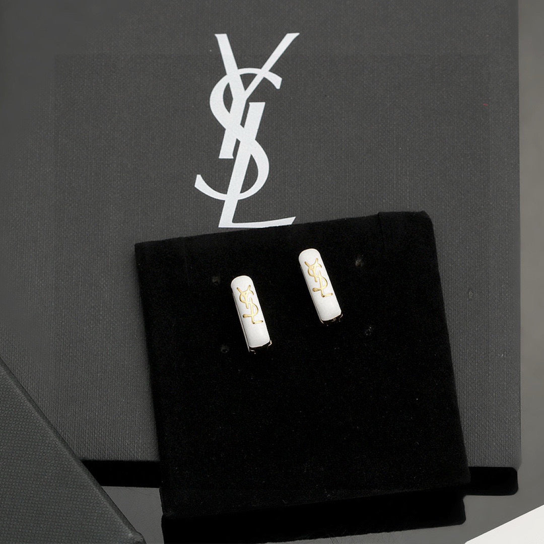 Geometric Emblem Stud Earrings in Gold-Tone – Design 007 side detail
