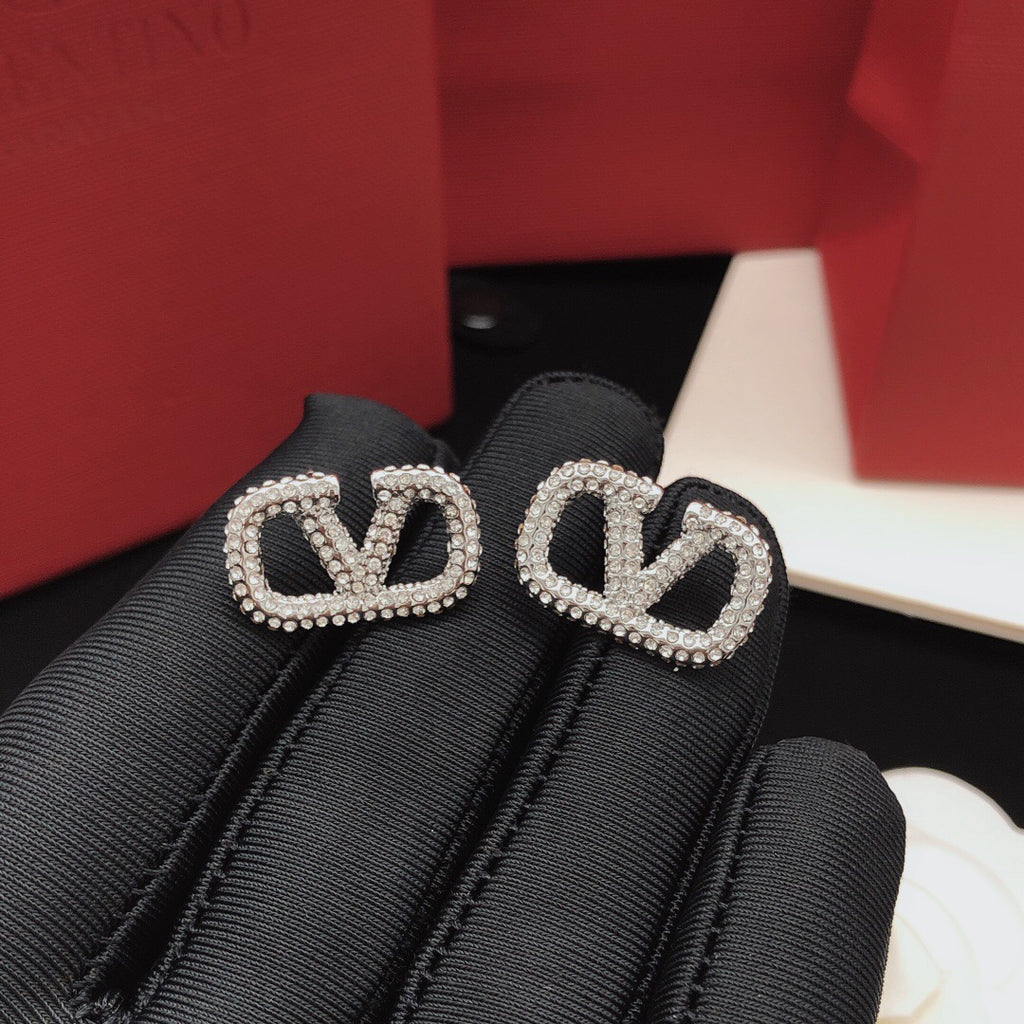 V Emblem Crystal-Accent Stud Earrings – Design 05 side detail