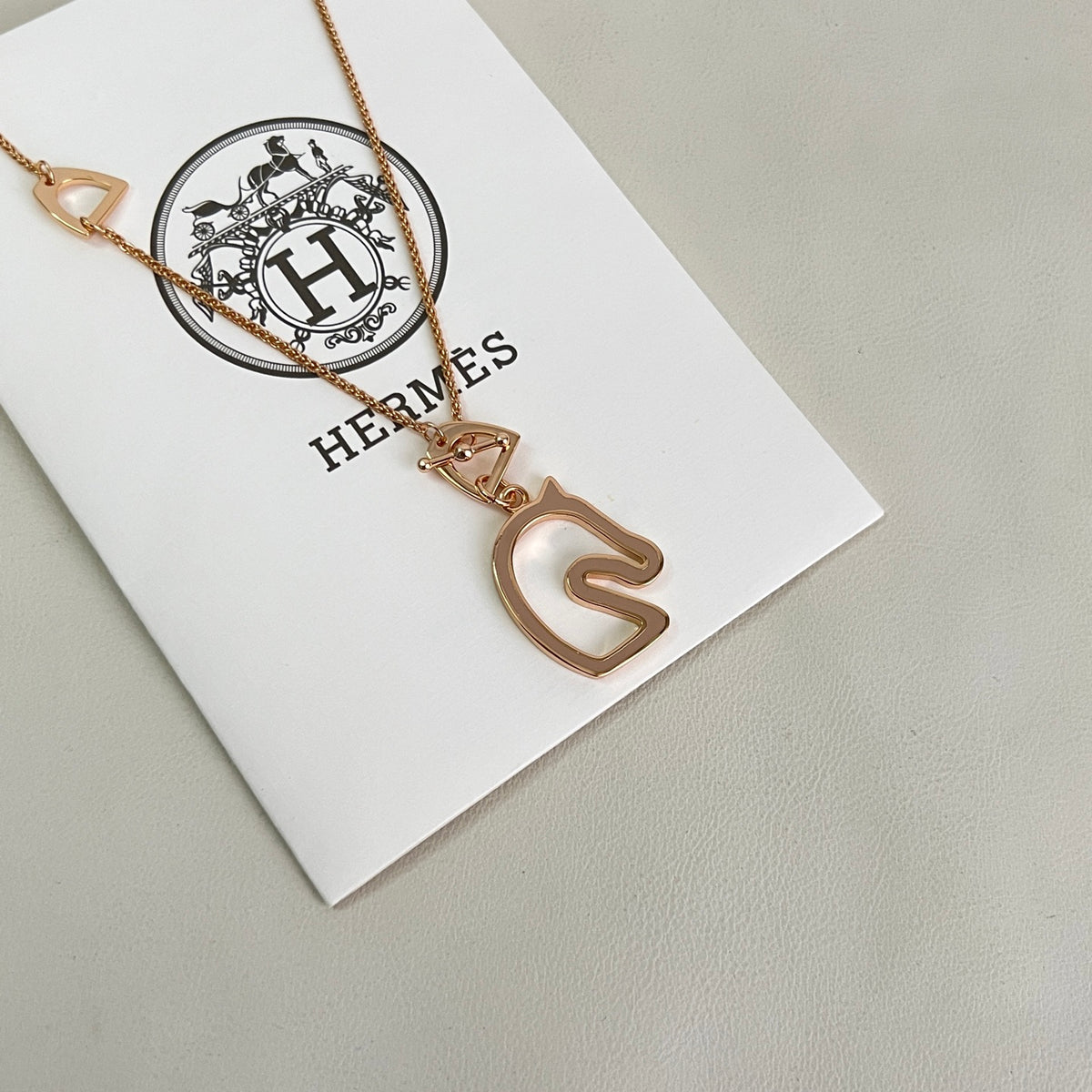 Horse Pendant Necklace in Polished Metal-Tone – Design 031 side detail