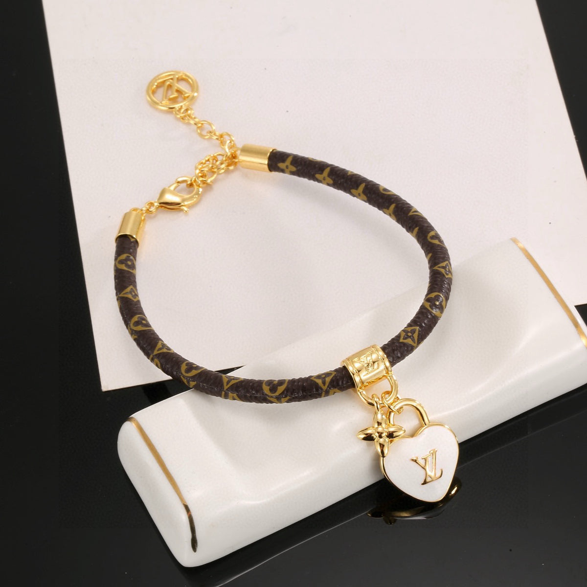 Geometric Emblem Leather-Detail Bracelet – Leather Detail – Design 009 detail view