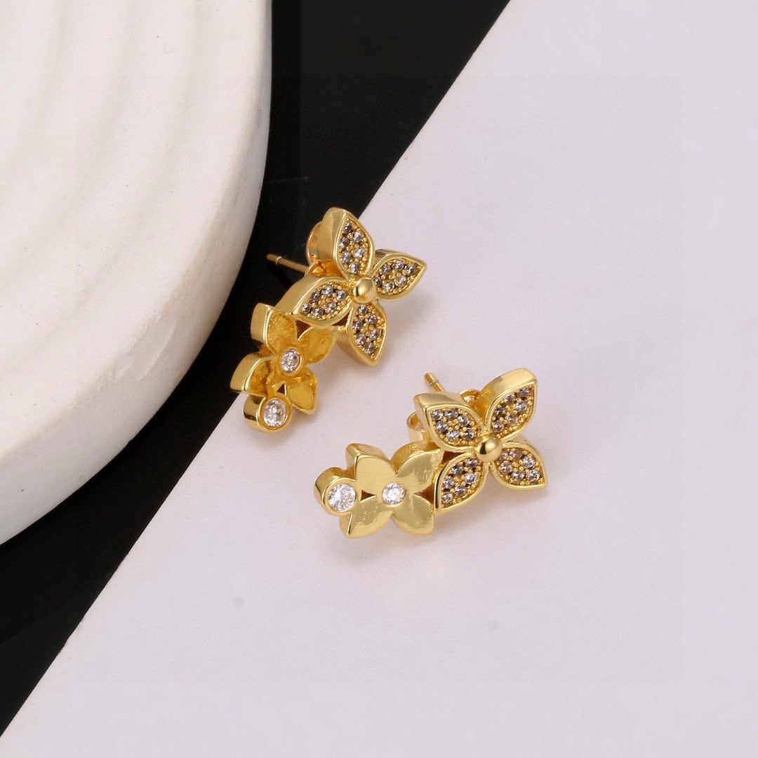 Letter Emblem Stud Earrings in Polished Metal-Tone – Design 023 side detail