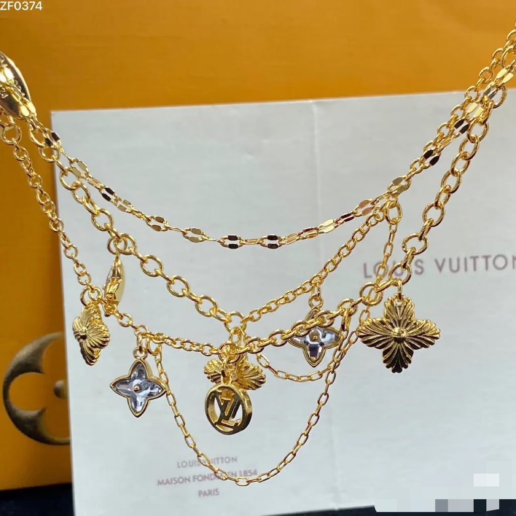 Floral Bracelet in Gold-Tone – Design 012 styled product view