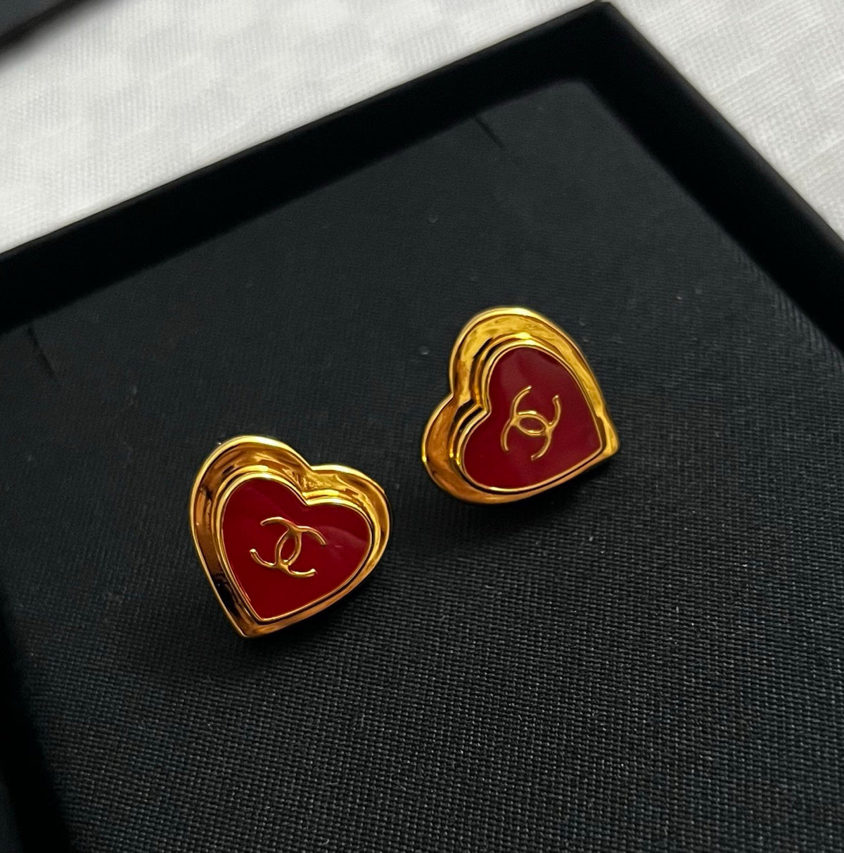 Double-C Emblem Pendant Necklace in Polished Metal-Tone – Design 067 front product view