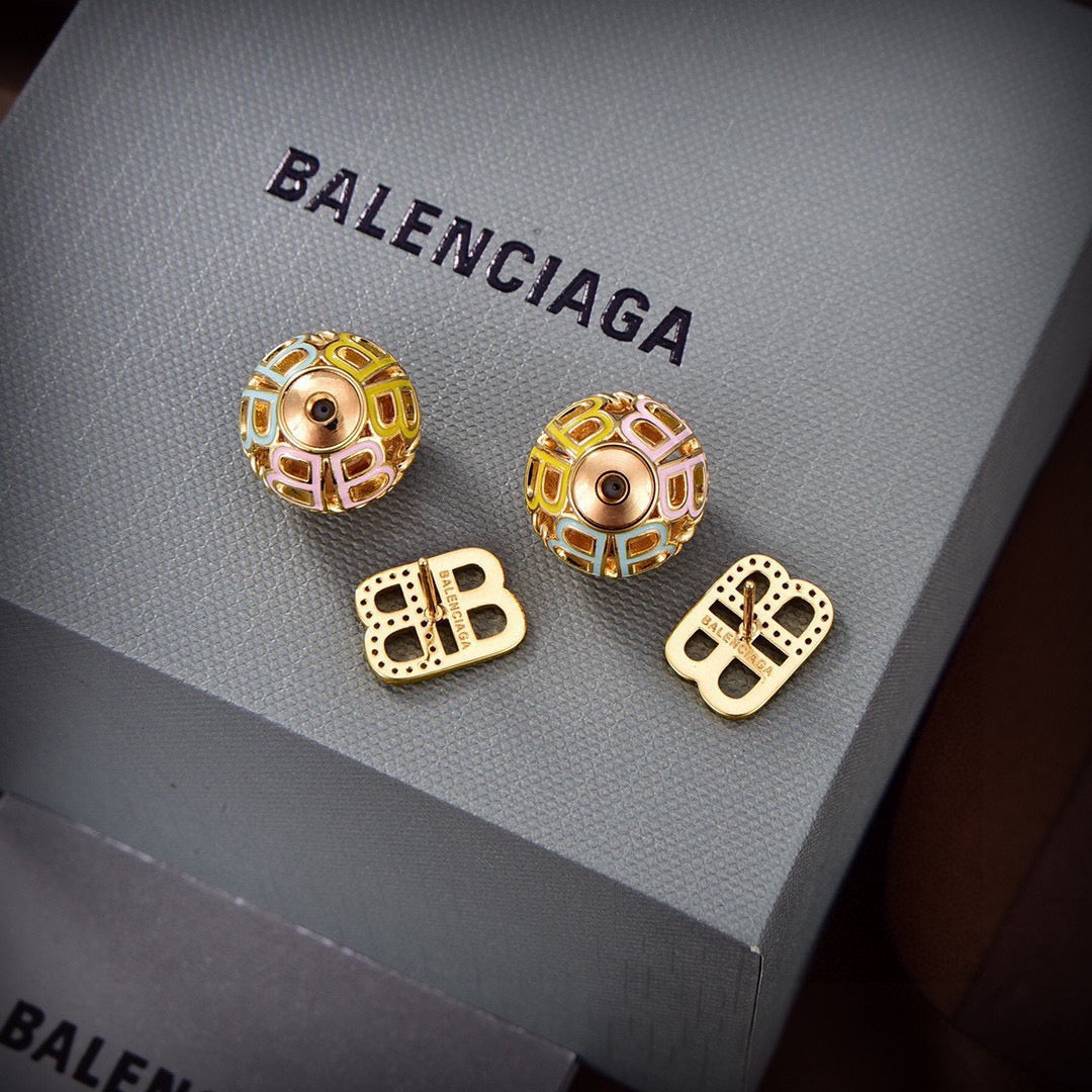 Geometric Emblem Stud Earrings in Gold-Tone – Design 012 main product view