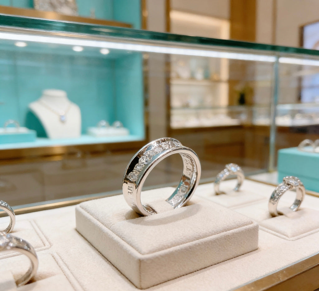 Signature Motif Statement Ring in Silver-Tone – Design 02 front product view