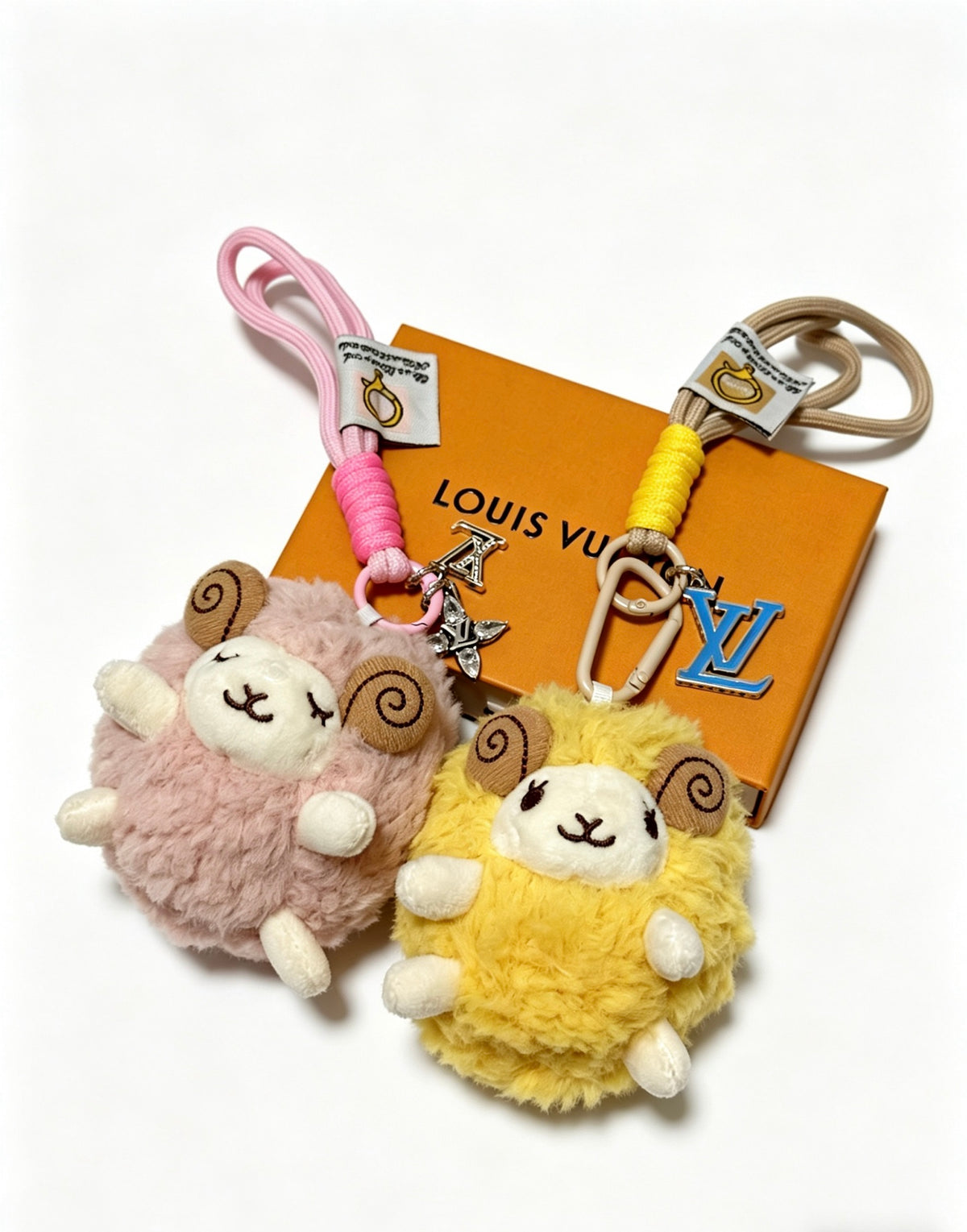 Bag Motif Keychain – Bag Detail – Design 061 main product view