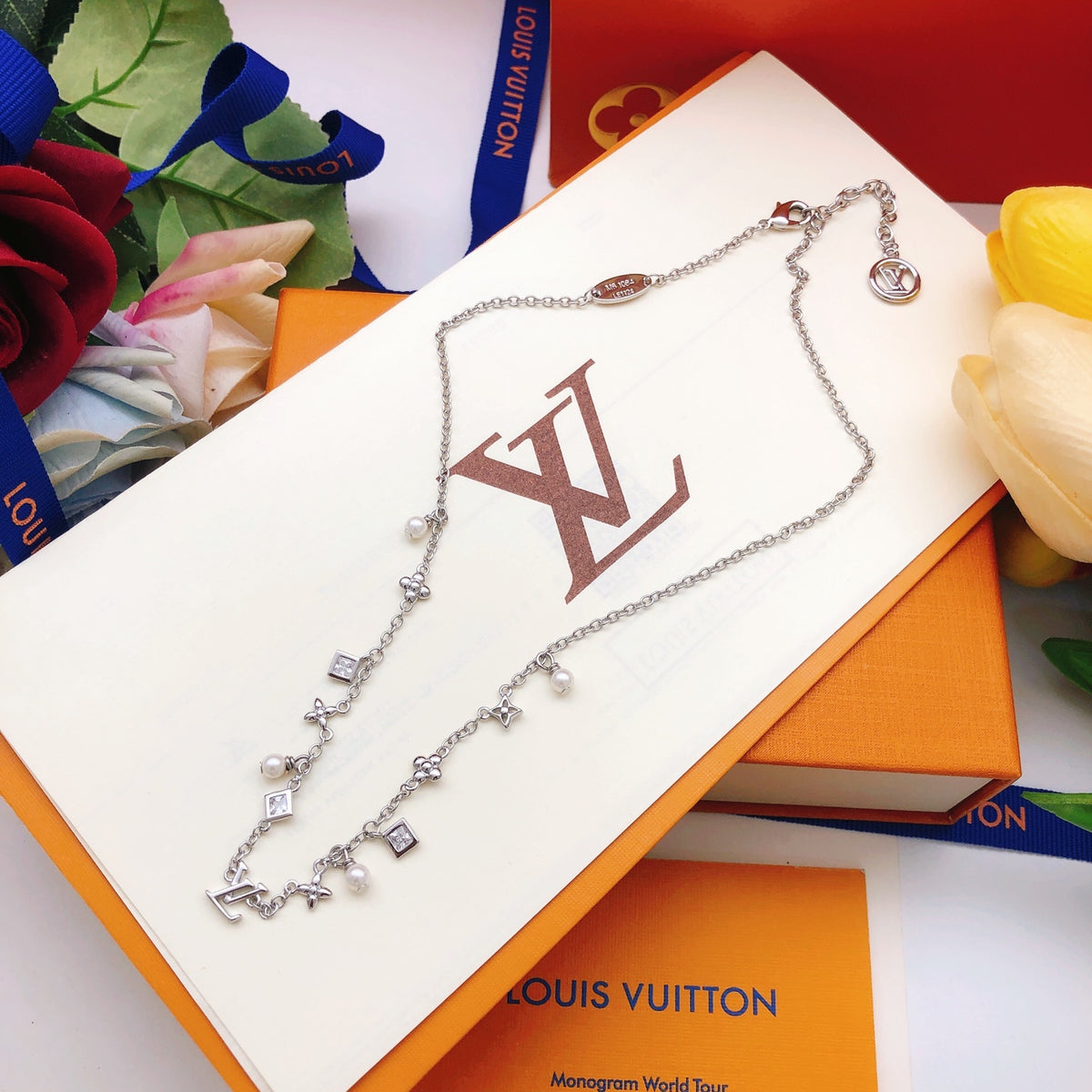 Geometric Emblem Pendant Necklace in Gold-Tone – Design 061 detail view