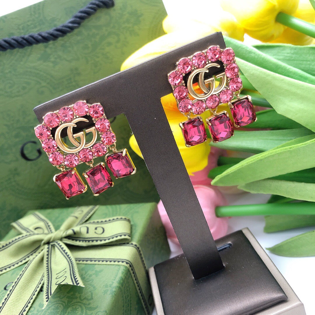 Double-G Emblem Stud Earrings in Silver-Tone – Crystal Detail close-up detail