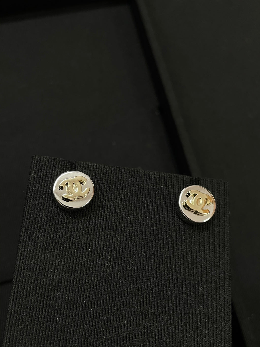 Double-C Emblem Stud Earrings in Polished Metal-Tone – Design 324 close-up detail