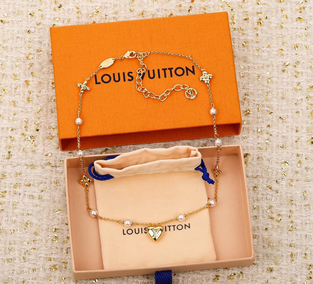 Letter Emblem Pendant Necklace in Polished Metal-Tone – Design 006 detail view
