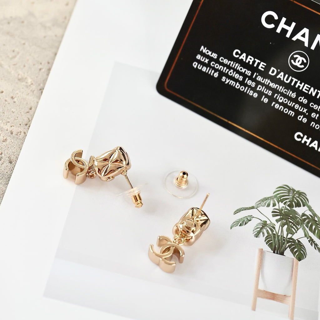 Double-C Emblem Statement Earrings in Polished Metal-Tone – Design 050 detail view