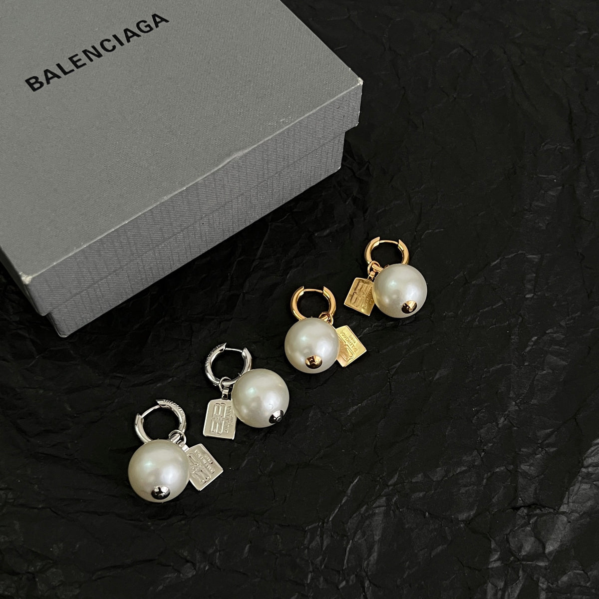 Ring Motif Statement Earrings in Polished Metal-Tone – Design 006 detail view