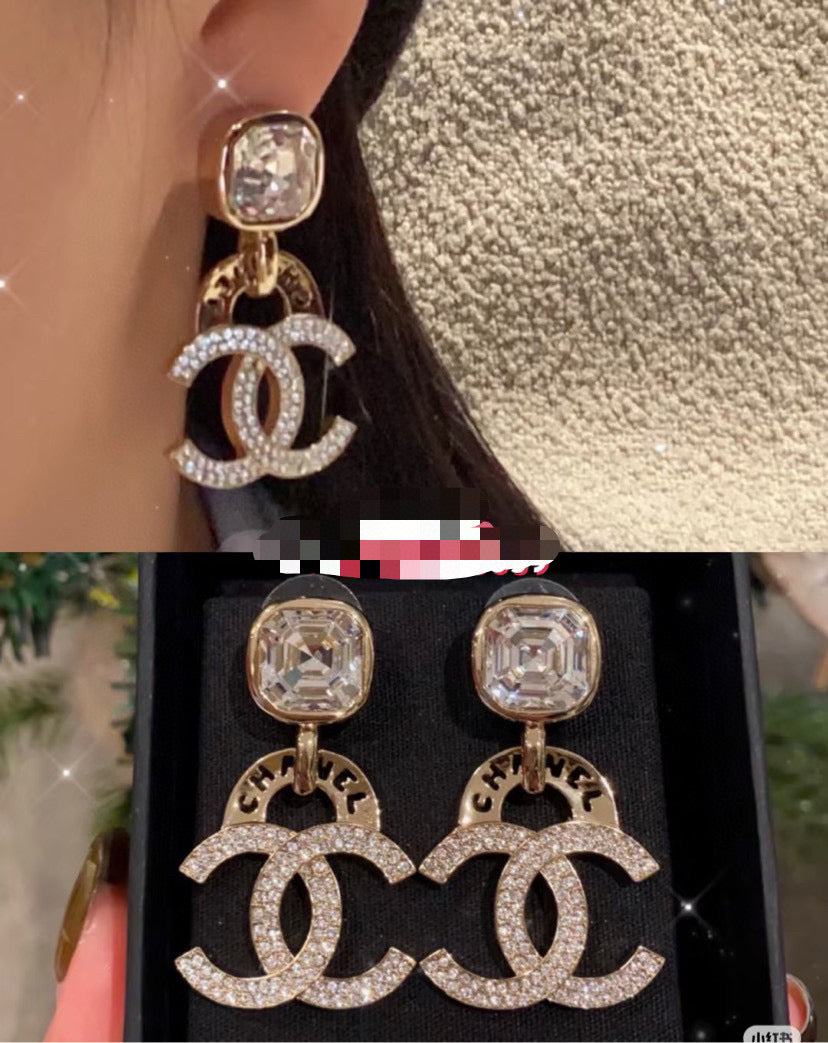 Double-C Emblem Stud Earrings in Gold-Tone – Design 034 front product view