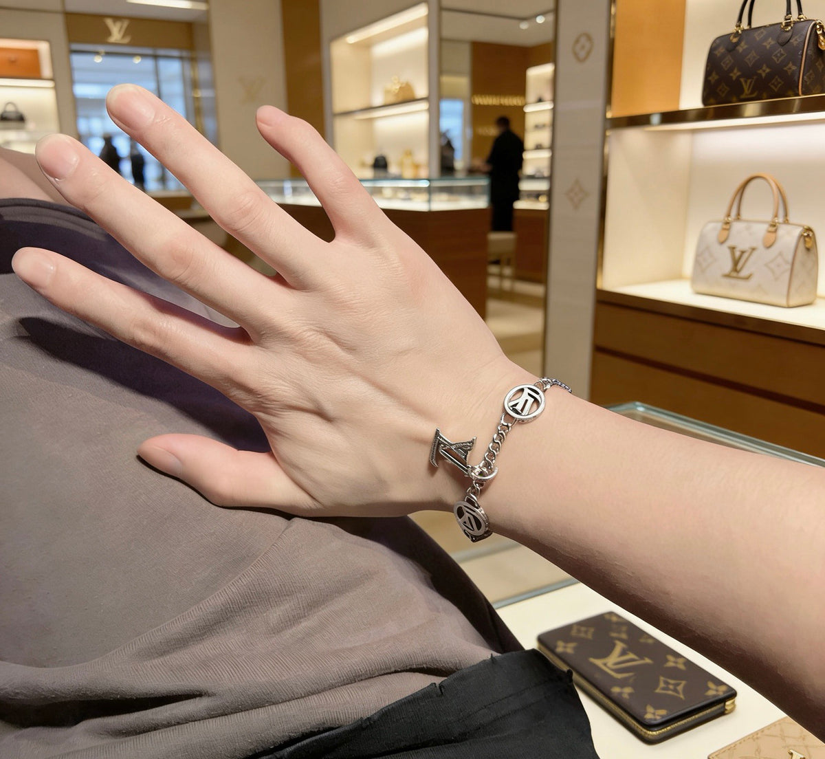 Chain Bracelet in Silver-Tone – Design 012 front product view