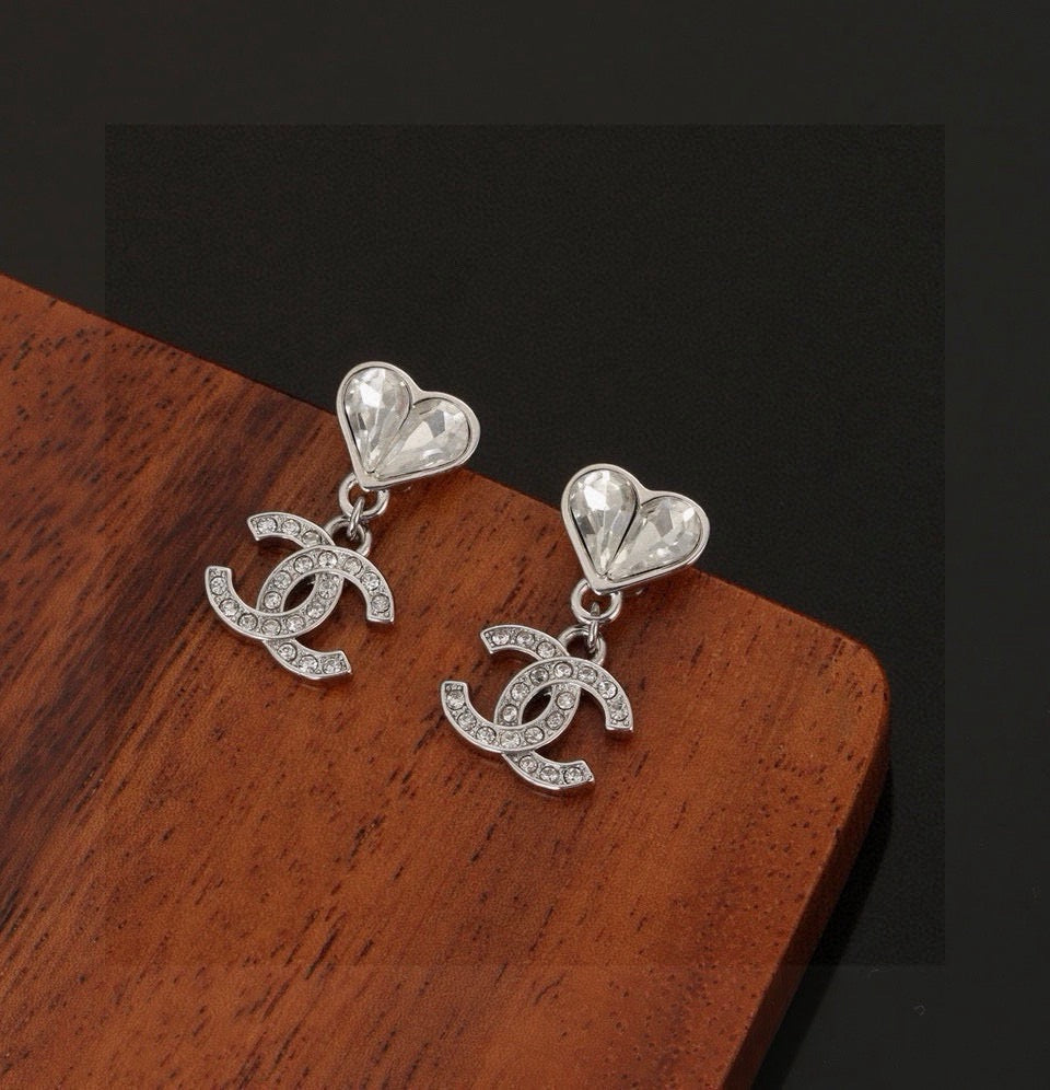 Double-C Emblem Stud Earrings in Polished Metal-Tone – Design 350 side detail
