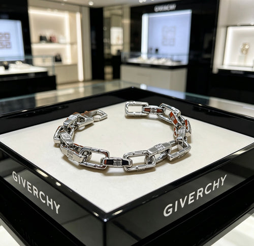 4G Emblem Emblem Bracelet – Design 11 front view