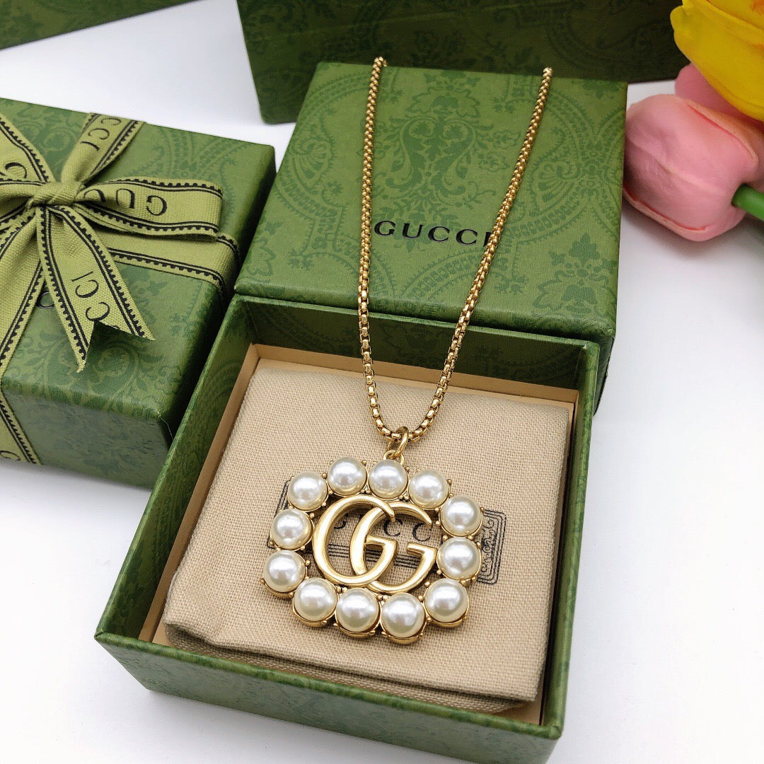 Square Pendant Necklace in Polished Metal-Tone side detail