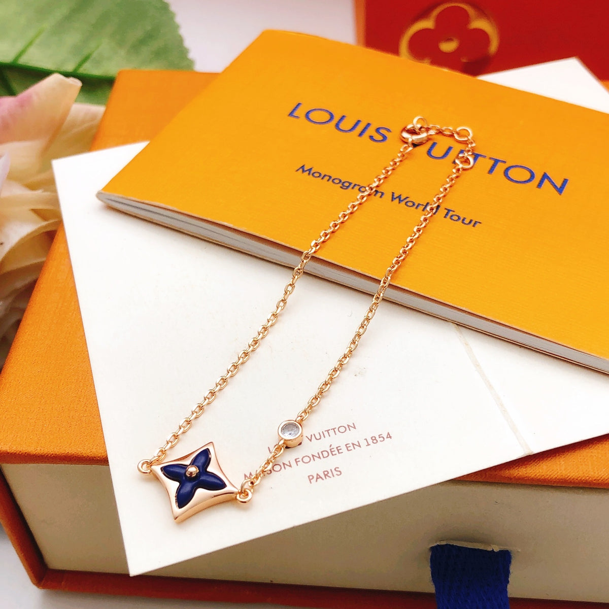 Geometric Emblem Bracelet in Gold-Tone – Blue Detail – Design 011 side detail