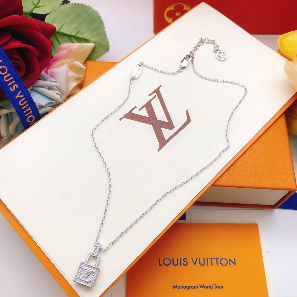 Lock Pendant Necklace in Gold-Tone – Design 009 side detail
