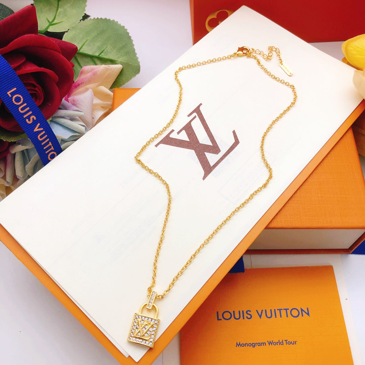 Lock Pendant Necklace in Gold-Tone – Design 007 close-up detail