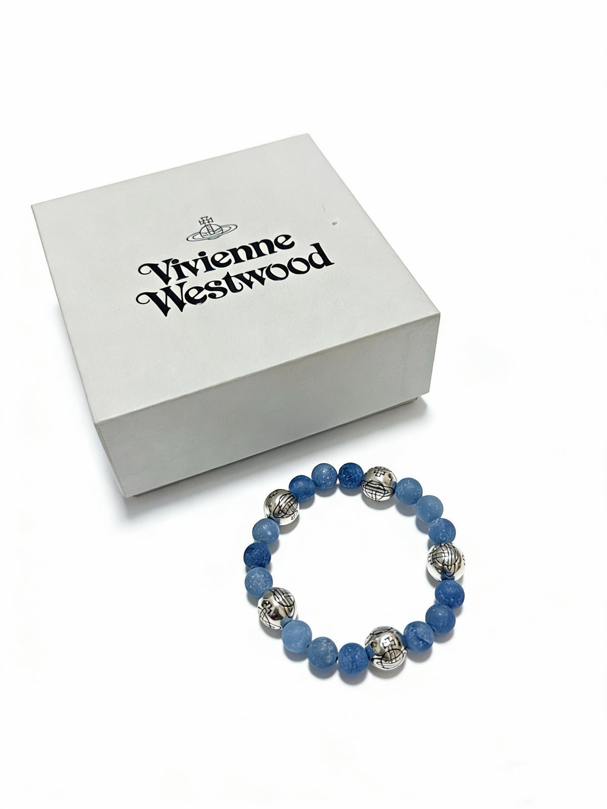Orb-Inspired Emblem Bracelet in Silver-Tone – Vintage Detail – Design 015 main product view
