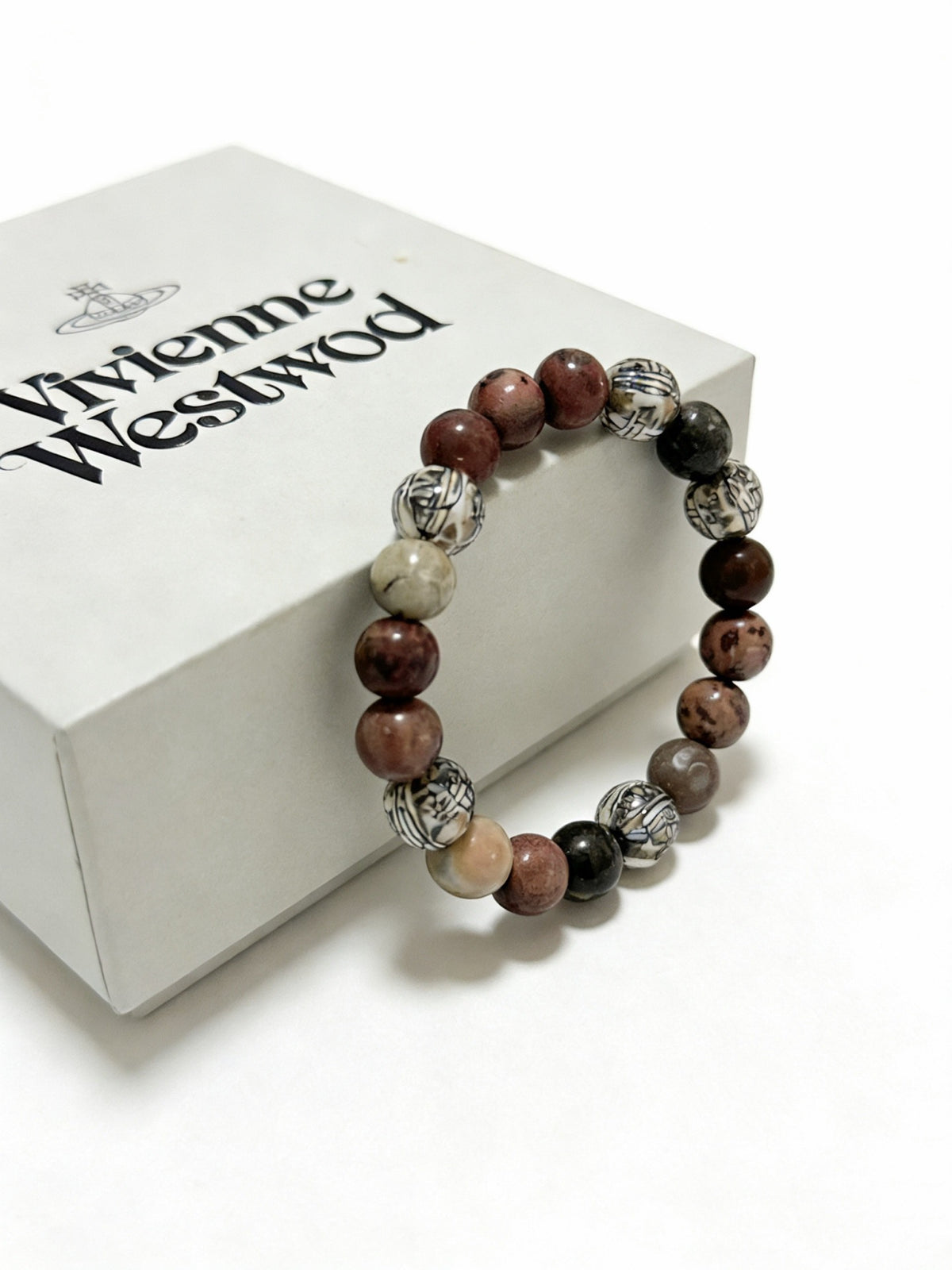 Orb-Inspired Emblem Bracelet in Silver-Tone – Vintage Detail – Design 014 styled product view