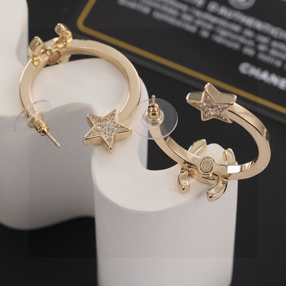Signature Emblem Stud Earrings in Gold-Tone – Design 023 side detail