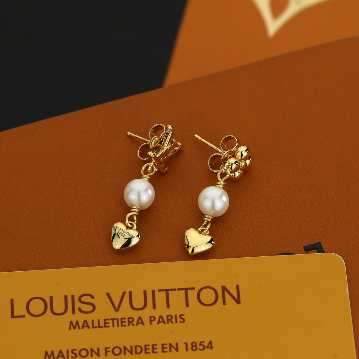 Letter Emblem Stud Earrings in Polished Metal-Tone – Design 013 side detail