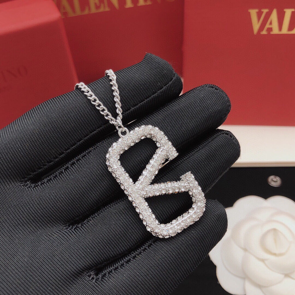 V Emblem Crystal-Accent Pendant Necklace – Design 03 detail view